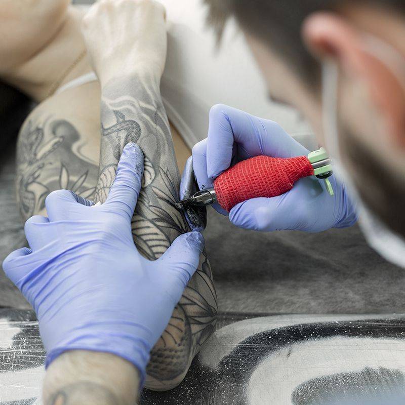 Cómo cuidar un tatuaje nuevo?